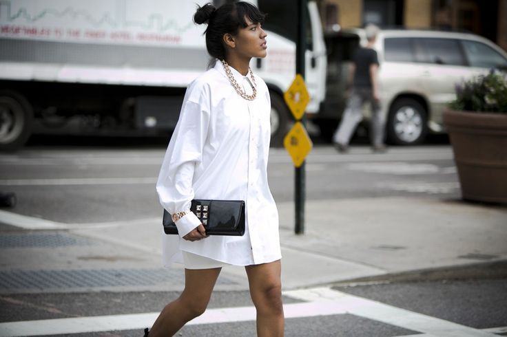 white-t-shirt-dress
