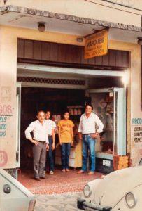 foto-antiga-fachada-compra