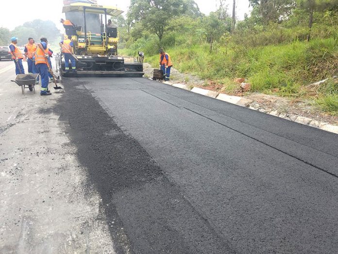 Pavimenta GRU retoma obras de recapeamento em vias da cidade Pavimenta GRU retoma obras de recapeamento em vias da cidade