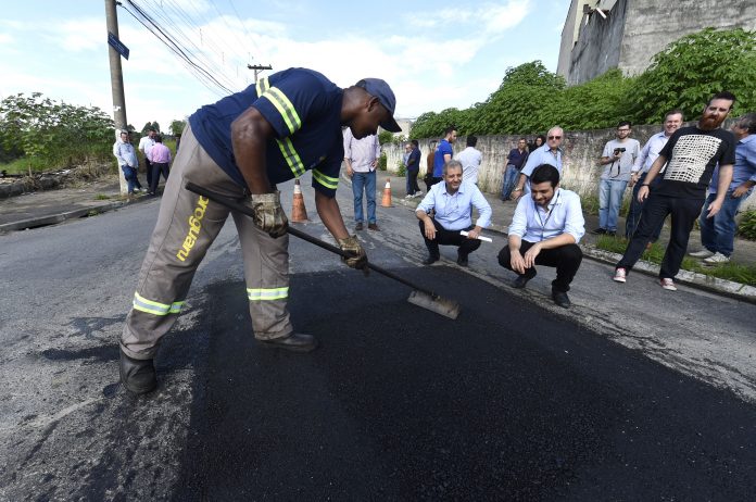 Operação tapa valas_ Parque Continental III - Foto: Márcio Lino (PMG)