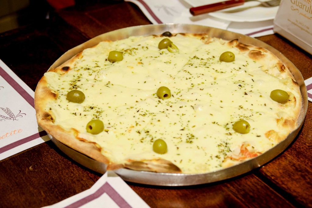 Pizza de muçarela - Padaria Nova Guarulhos