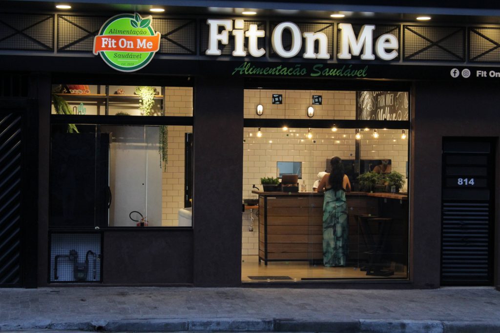 Fit on me fachada