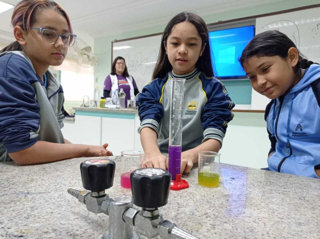 Laboratório - Colégio Adventista Gopoúva