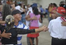 Expectativa de vida no país sobe para 76,6 anos, a maior já registrada